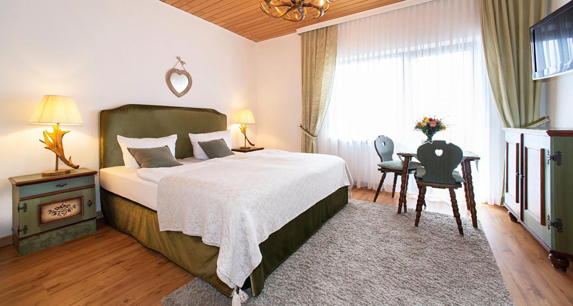 Victor'S Seehotel Weingaertner Bostalsee Bosen-Eckelhausen Extérieur photo